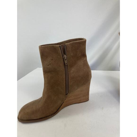 DV Dolce Vita Rupart Bootie 9 - Picture 4 of 5